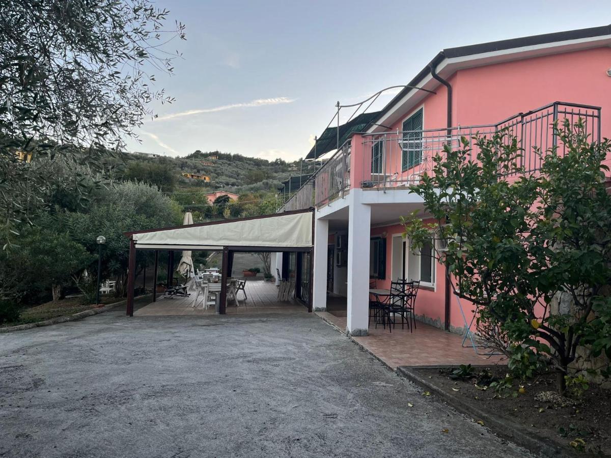 Agriturismo Le Mimose Imperia Kültér fotó