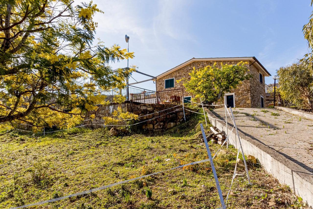 Agriturismo Le Mimose Imperia Kültér fotó